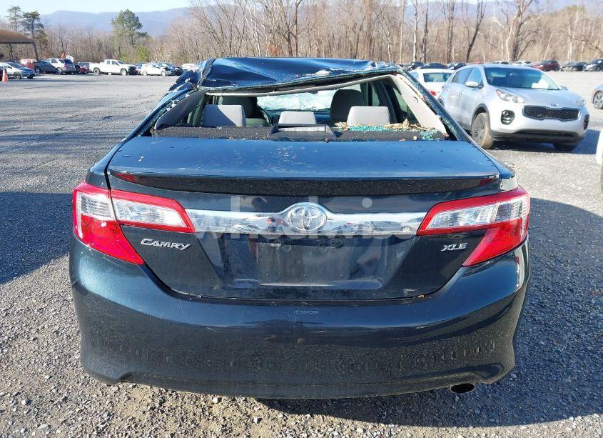 Photo 17 of 2014 Toyota Camry XLE (VIN 4T4BF1FKXER349223)