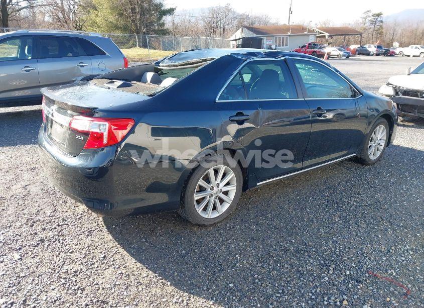 Photo 4 of 2014 Toyota Camry XLE (VIN 4T4BF1FKXER349223)