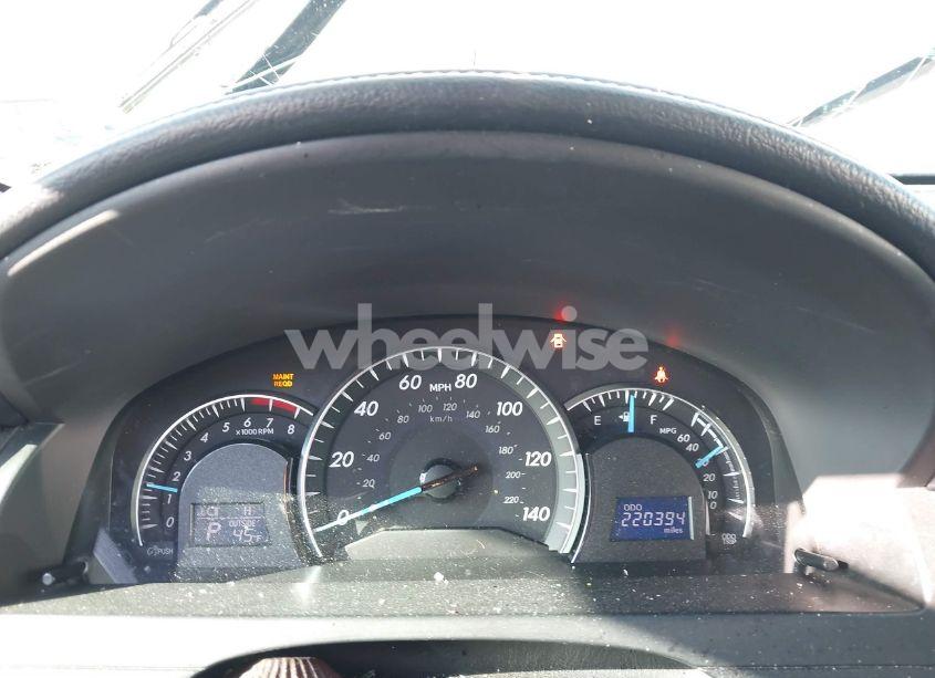 Photo 7 of 2014 Toyota Camry XLE (VIN 4T4BF1FKXER349223)