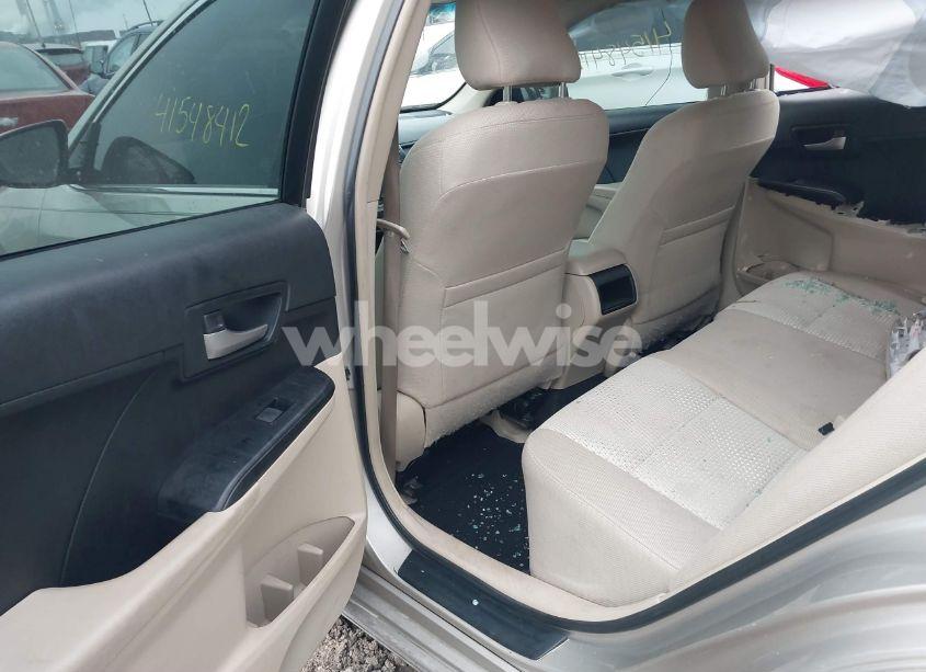 Photo 8 of 2014 Toyota Camry LE (VIN 4T4BF1FKXER406777)