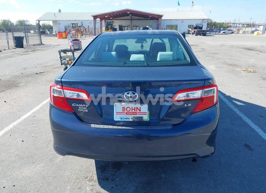 Photo 16 of 2014 Toyota Camry LE (VIN 4T4BF1FKXER418315)