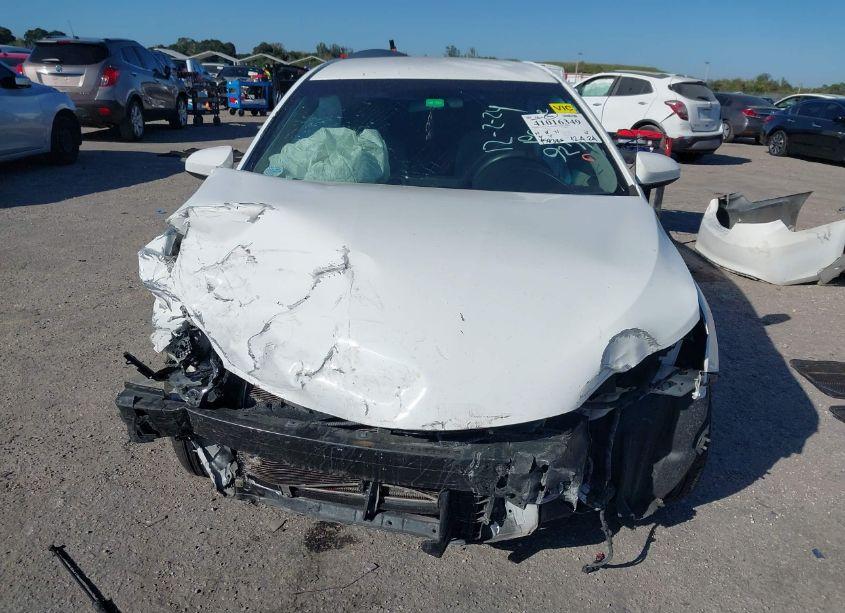 Photo 13 of 2015 Toyota Camry LE (VIN 4T4BF1FKXFR459271)