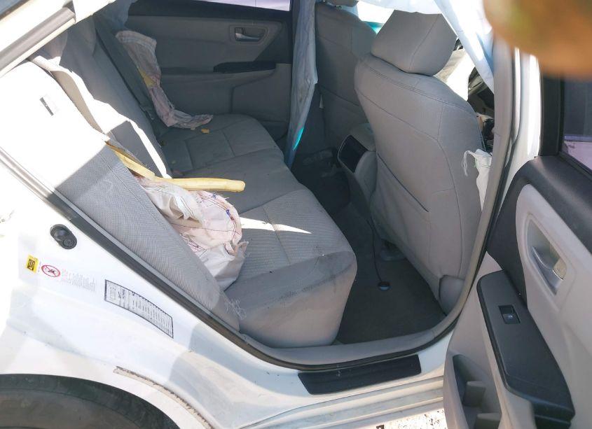 Photo 8 of 2015 Toyota Camry LE (VIN 4T4BF1FKXFR459271)