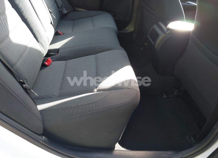 Photo 8 of 2015 Toyota Camry LE (VIN 4T4BF1FKXFR482680)