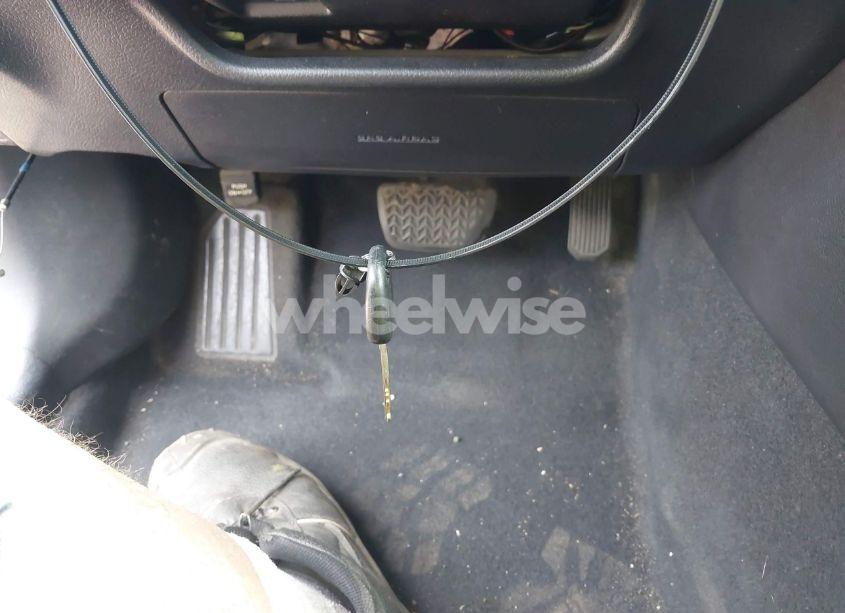 Photo 11 of 2015 Toyota Camry LE (VIN 4T4BF1FKXFR485577)