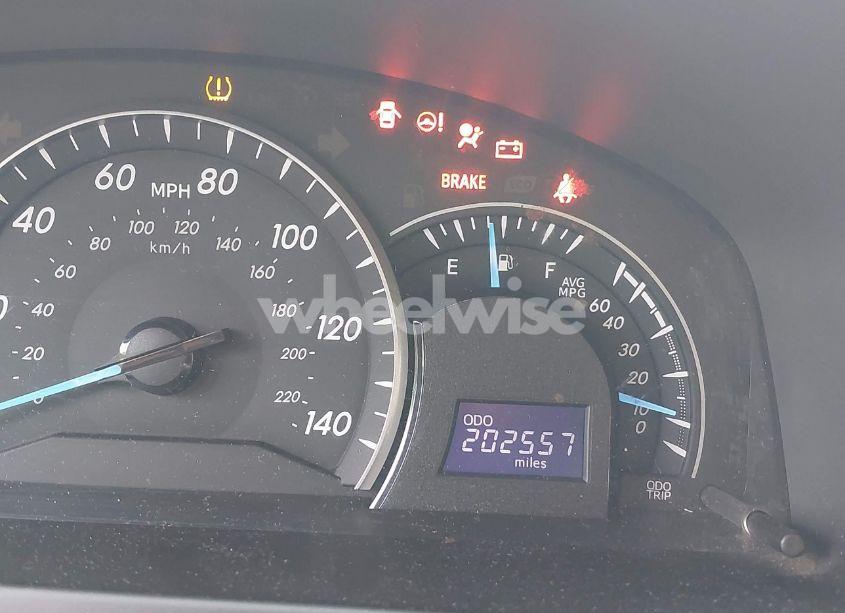 Photo 15 of 2015 Toyota Camry LE (VIN 4T4BF1FKXFR485577)