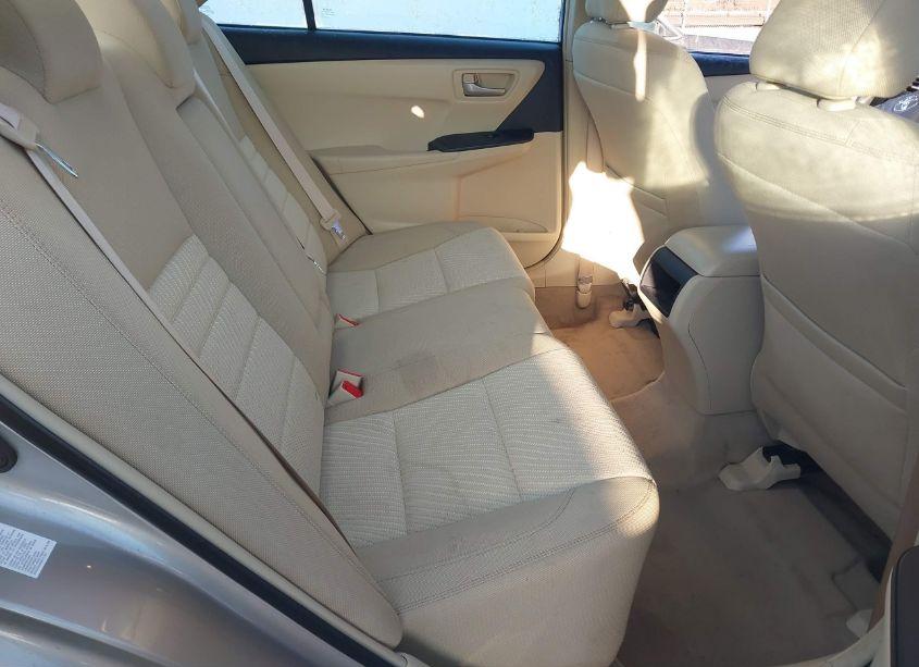 Photo 8 of 2015 Toyota Camry LE (VIN 4T4BF1FKXFR486440)