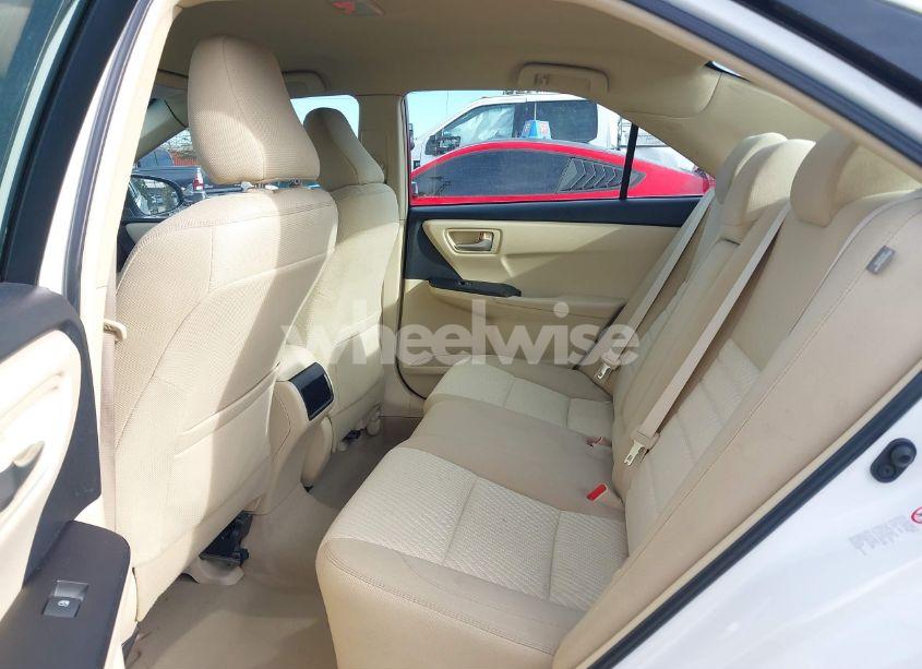 Photo 8 of 2015 Toyota Camry LE (VIN 4T4BF1FKXFR499866)