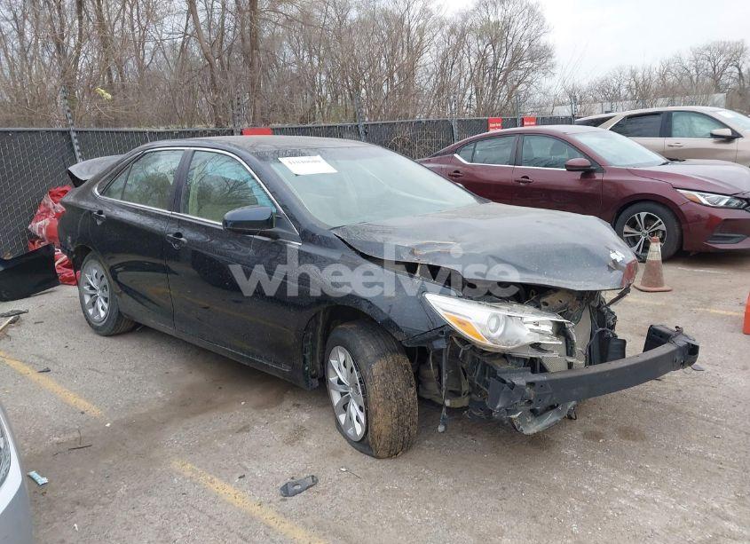 Photo 13 of 2015 Toyota Camry LE (VIN 4T4BF1FKXFR513975)