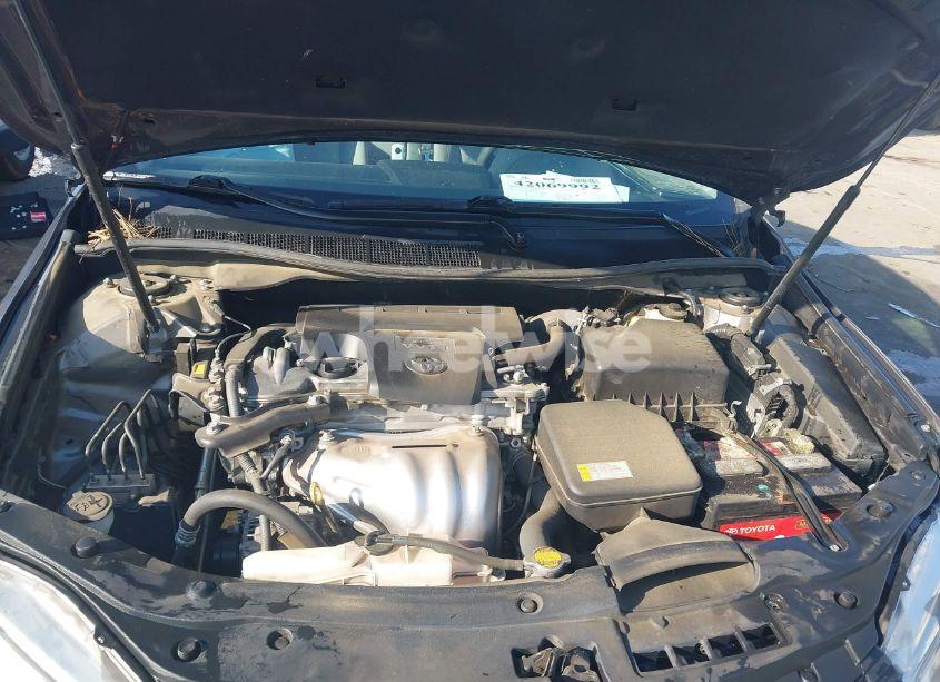 Photo 10 of 2016 Toyota Camry LE (VIN 4T4BF1FKXGR518689)