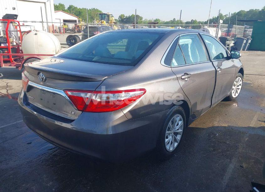 Photo 4 of 2016 Toyota Camry LE (VIN 4T4BF1FKXGR518689)