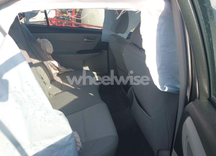 Photo 8 of 2016 Toyota Camry LE (VIN 4T4BF1FKXGR518689)