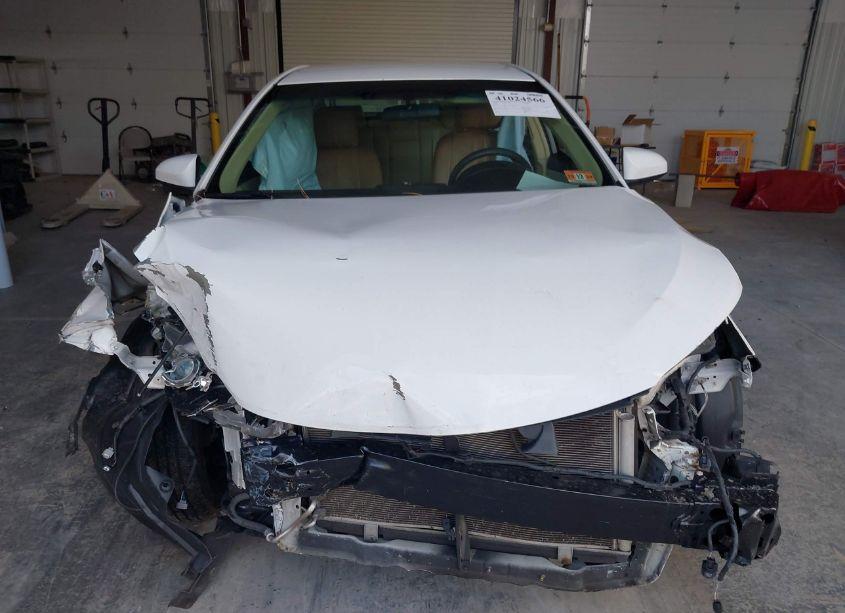 Photo 12 of 2016 Toyota Camry LE/XLE/SE/XSE (VIN 4T4BF1FKXGR530843)