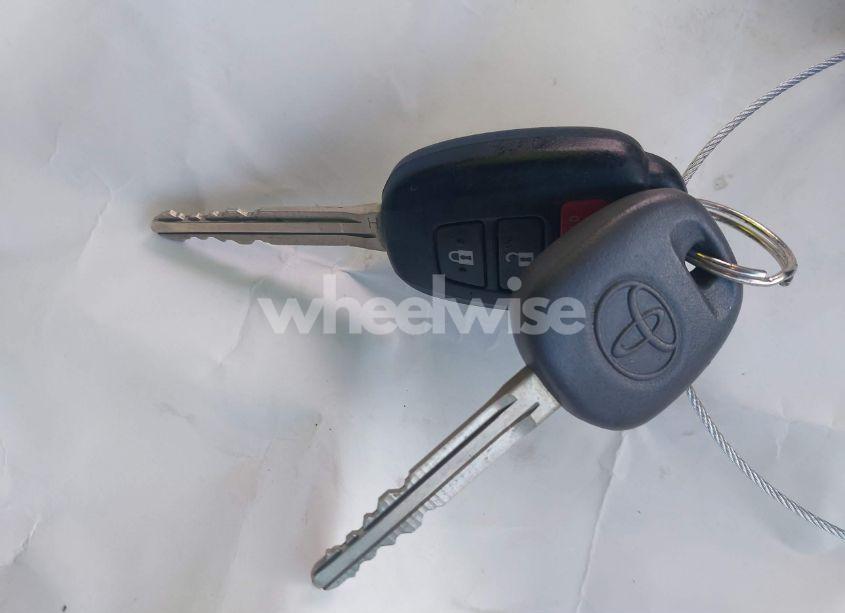 Photo 11 of 2016 Toyota Camry LE (VIN 4T4BF1FKXGR537176)