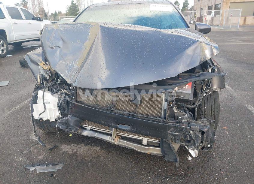 Photo 6 of 2016 Toyota Camry LE (VIN 4T4BF1FKXGR537176)