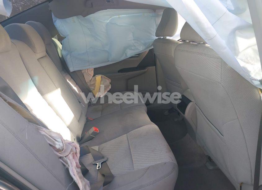 Photo 8 of 2016 Toyota Camry LE (VIN 4T4BF1FKXGR537176)