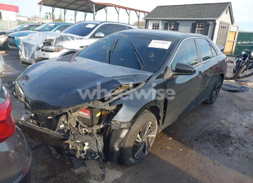 Photo 2 of 2016 Toyota Camry LE (VIN 4T4BF1FKXGR537369)