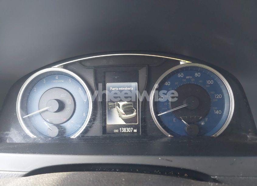 Photo 7 of 2016 Toyota Camry LE (VIN 4T4BF1FKXGR537369)