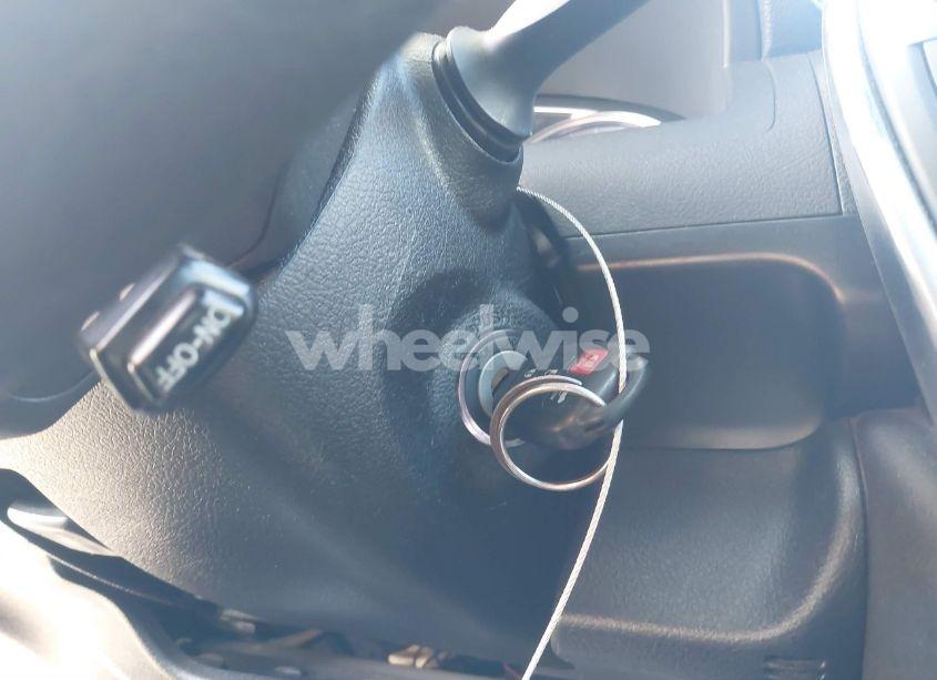 Photo 11 of 2016 Toyota Camry LE/XLE/SE/XSE (VIN 4T4BF1FKXGR543592)