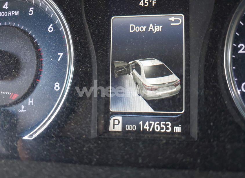 Photo 15 of 2016 Toyota Camry LE/XLE/SE/XSE (VIN 4T4BF1FKXGR543592)