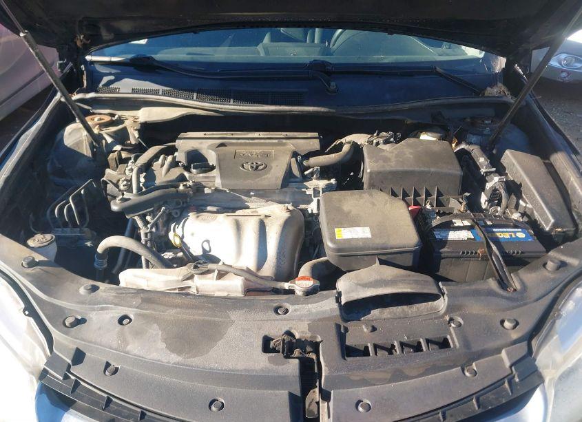 Photo 10 of 2016 Toyota Camry LE (VIN 4T4BF1FKXGR550879)