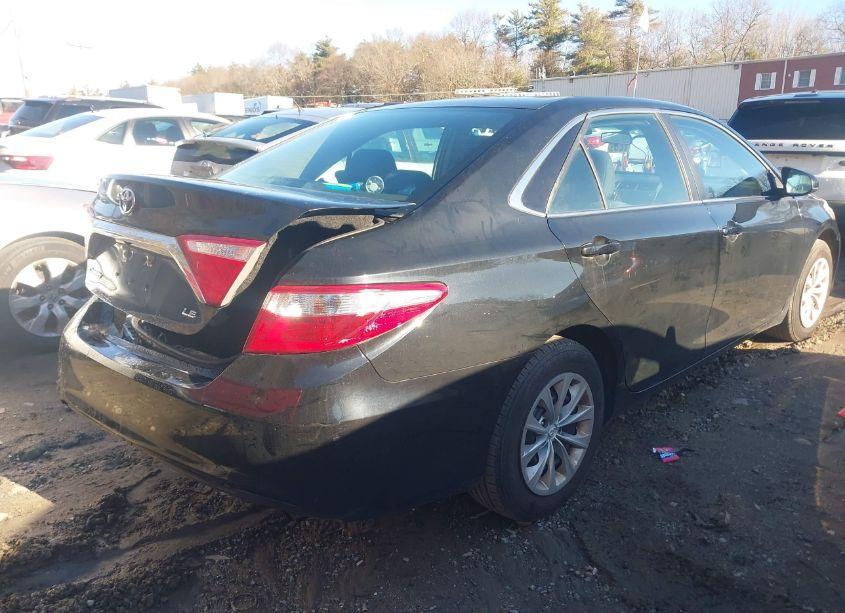 Photo 4 of 2016 Toyota Camry LE (VIN 4T4BF1FKXGR550879)