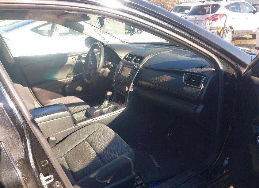 Photo 5 of 2016 Toyota Camry LE (VIN 4T4BF1FKXGR550879)