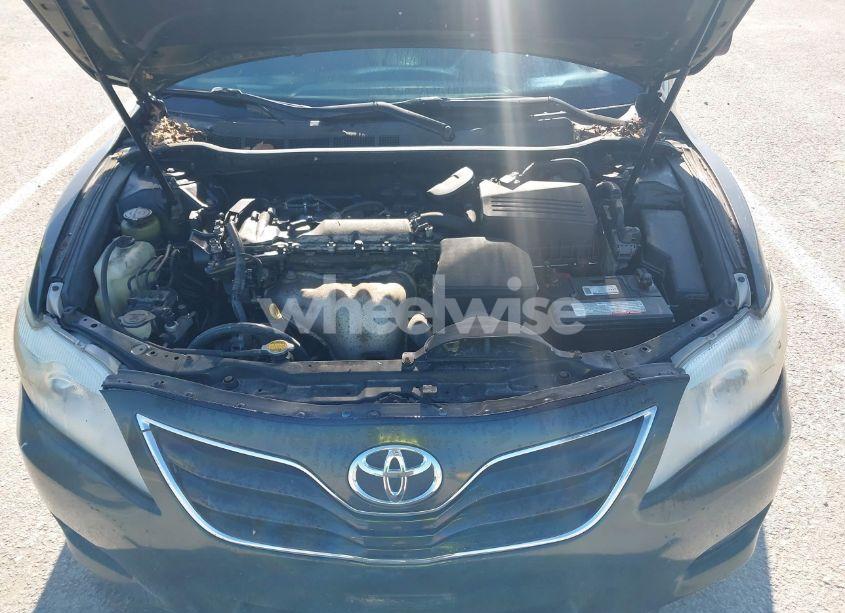 Photo 10 of 2010 Toyota Camry (VIN 4T4BF3EK0AR014852)