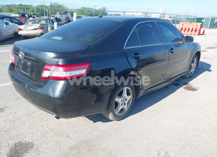 Photo 4 of 2010 Toyota Camry (VIN 4T4BF3EK0AR014852)