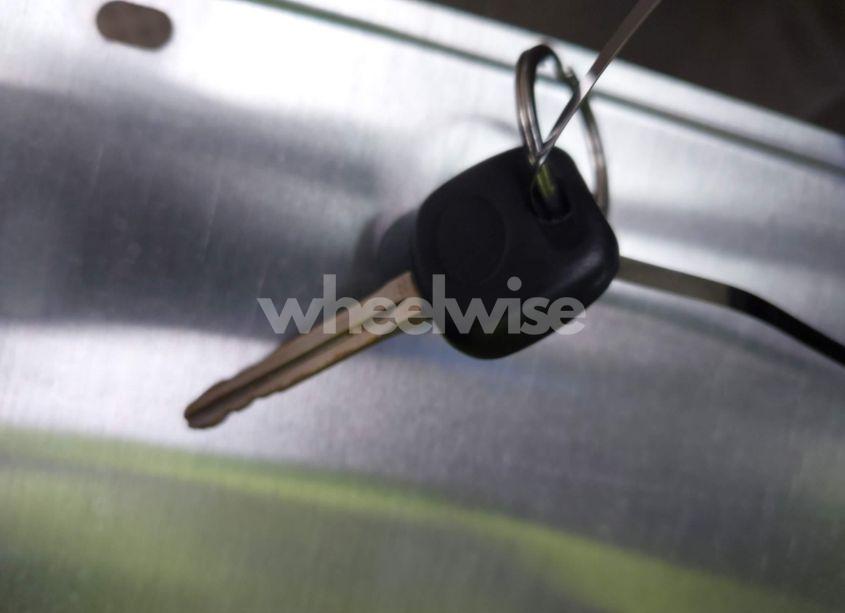 Photo 11 of 2010 Toyota Camry LE (VIN 4T4BF3EK0AR031439)