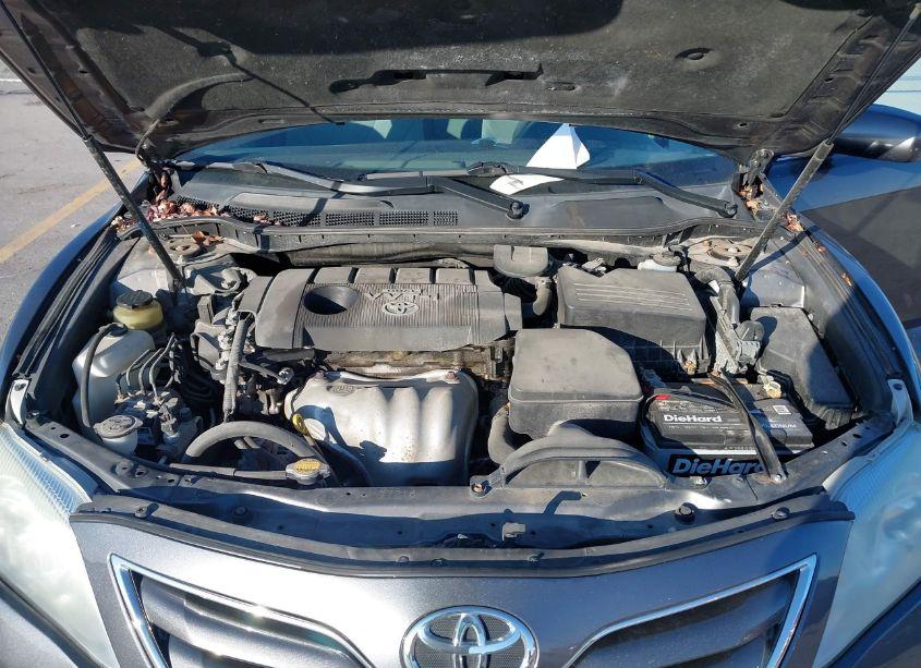 Photo 10 of 2010 Toyota Camry LE (VIN 4T4BF3EK0AR039184)