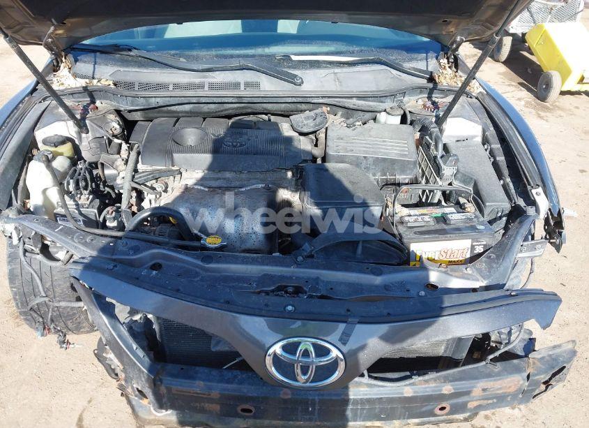 Photo 10 of 2010 Toyota Camry LE (VIN 4T4BF3EK0AR053442)