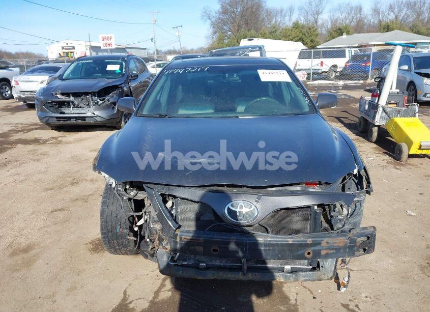 Photo 13 of 2010 Toyota Camry LE (VIN 4T4BF3EK0AR053442)