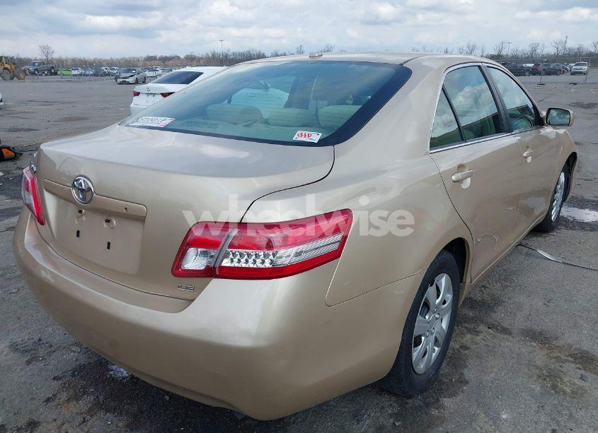 Photo 4 of 2010 Toyota Camry LE (VIN 4T4BF3EK0AR060620)