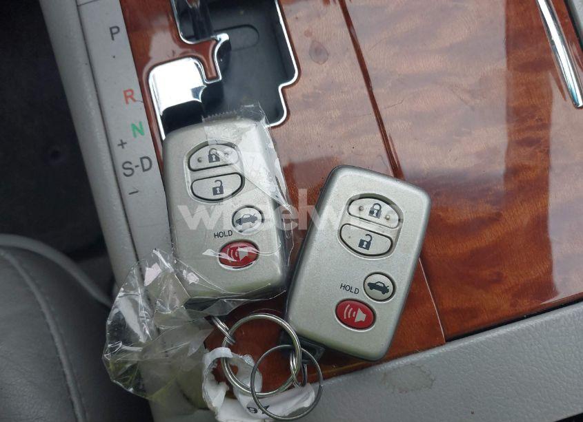 Photo 11 of 2010 Toyota Camry XLE (VIN 4T4BF3EK0AR061721)