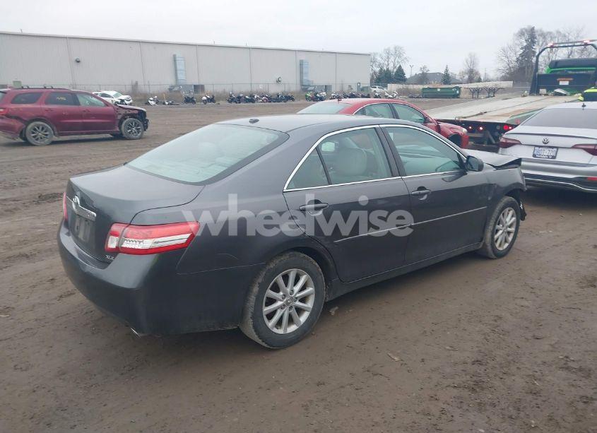 Photo 4 of 2010 Toyota Camry XLE (VIN 4T4BF3EK0AR061721)