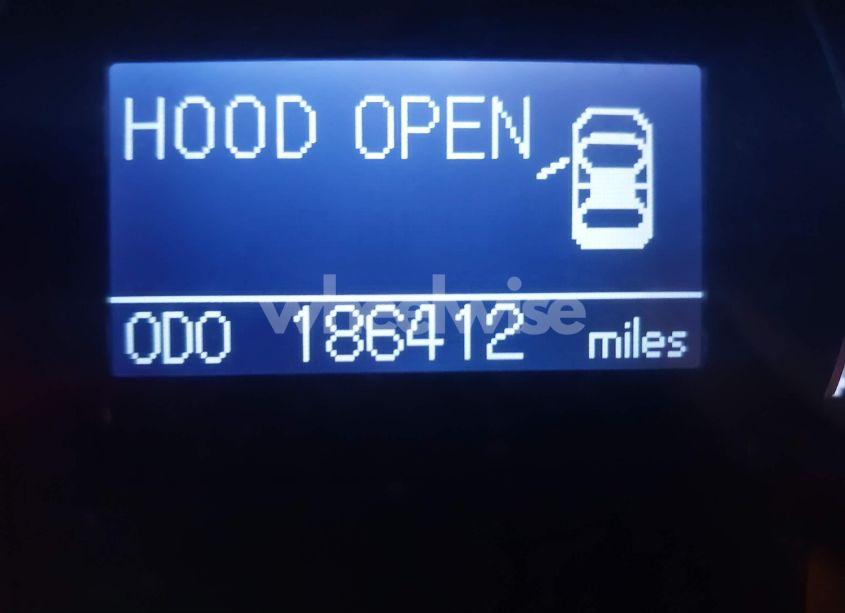 Photo 7 of 2010 Toyota Camry XLE (VIN 4T4BF3EK0AR061721)