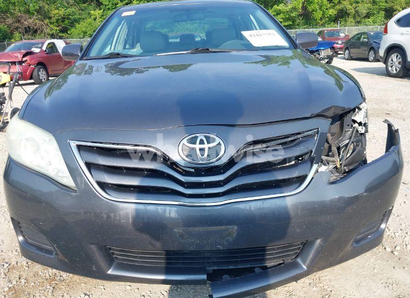 Photo 17 of 2010 Toyota Camry LE (VIN 4T4BF3EK0AR069026)