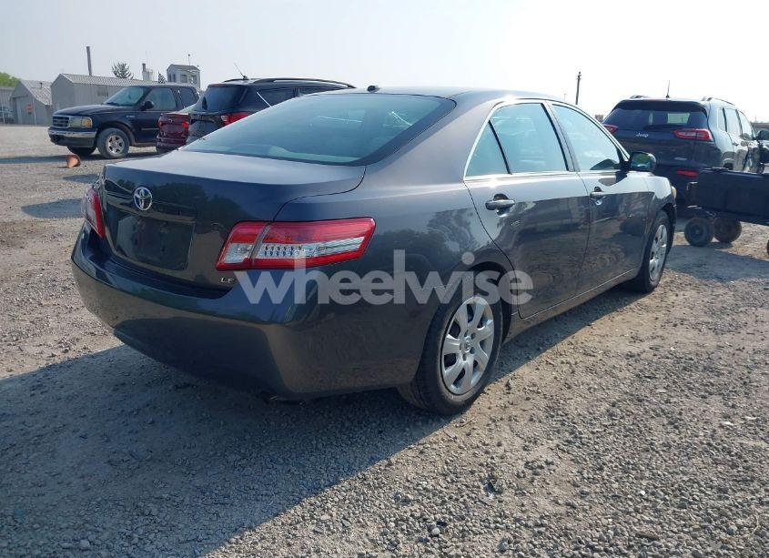 Photo 4 of 2010 Toyota Camry LE (VIN 4T4BF3EK0AR069026)