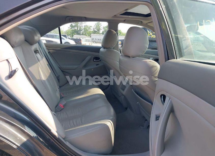 Photo 8 of 2010 Toyota Camry LE (VIN 4T4BF3EK0AR069026)