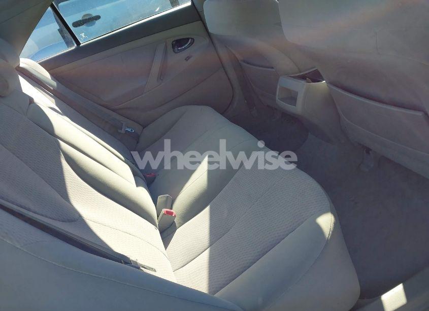 Photo 8 of 2010 Toyota Camry LE (VIN 4T4BF3EK0AR069737)