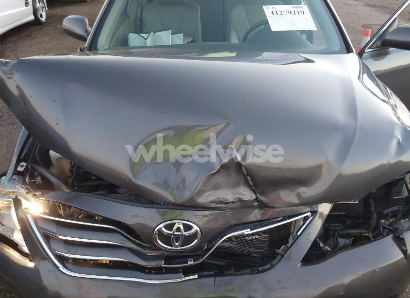 Photo 10 of 2010 Toyota Camry XLE (VIN 4T4BF3EK0AR069771)