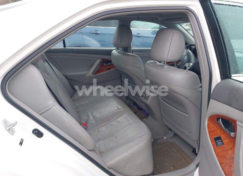 Photo 8 of 2010 Toyota Camry XLE (VIN 4T4BF3EK0AR072122)