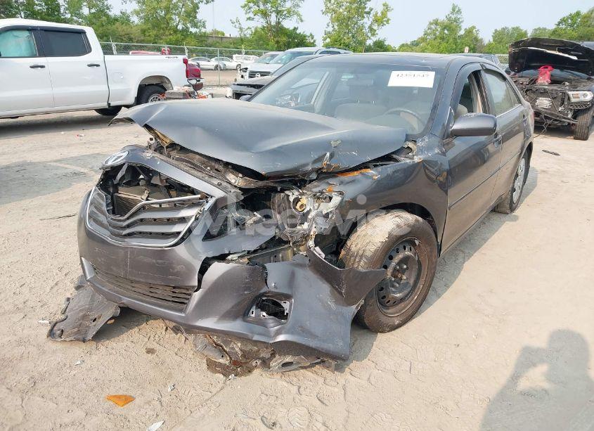 Photo 2 of 2010 Toyota Camry SE/LE/XLE (VIN 4T4BF3EK0AR074534)