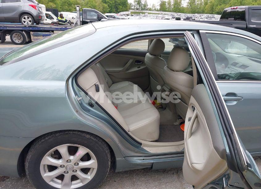 Photo 8 of 2011 Toyota Camry LE (VIN 4T4BF3EK0BR093554)