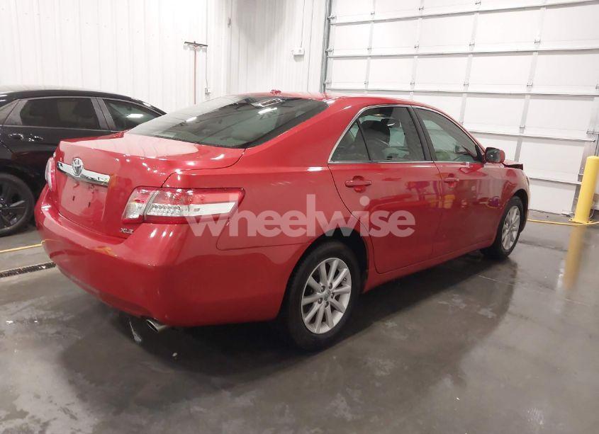 Photo 4 of 2011 Toyota Camry XLE (VIN 4T4BF3EK0BR130232)