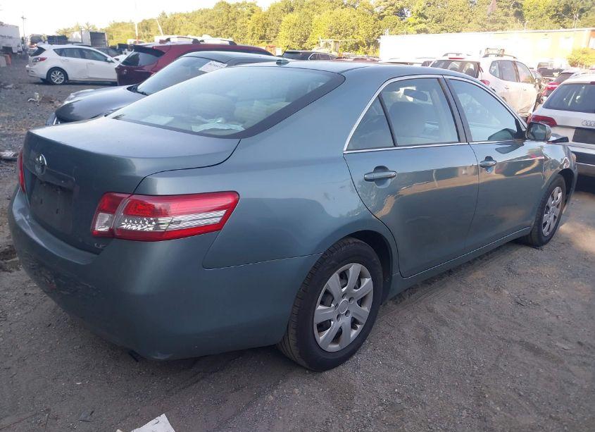Photo 4 of 2011 Toyota Camry LE (VIN 4T4BF3EK0BR141960)