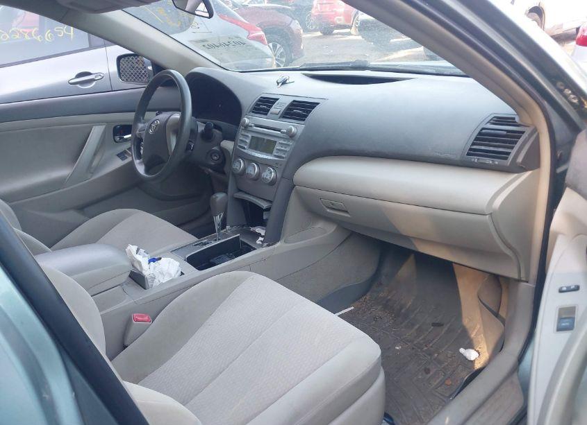 Photo 5 of 2011 Toyota Camry LE (VIN 4T4BF3EK0BR141960)