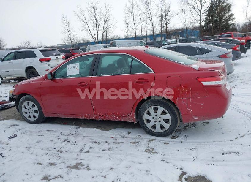 Photo 14 of 2011 Toyota Camry LE (VIN 4T4BF3EK0BR143708)