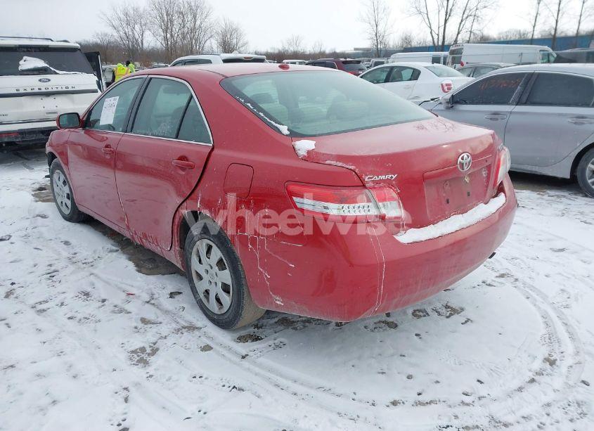 Photo 3 of 2011 Toyota Camry LE (VIN 4T4BF3EK0BR143708)